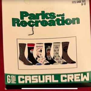 NEW Parks and Recreation Pawnee 6-Pack Crew Socks 8-12
